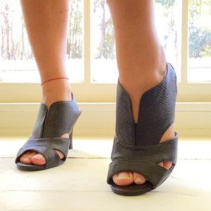 Black Leather Bandolino Heels